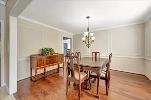 15110 Greenleaf Ln, Houston, TX 77062 - Photo 5