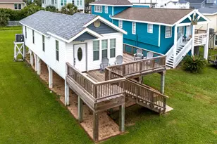 4115 Surf Dr, Galveston, TX 77554 - Photo 1