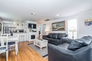 4115 Surf Dr, Galveston, TX 77554 - Photo 5