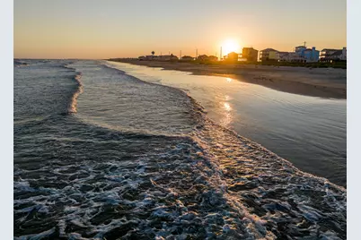 4115 Surf Drive, Galveston, TX 77554 - Photo 31