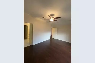 7402 Wood Bluff Boulevard, Houston, TX 77040 - Photo 11