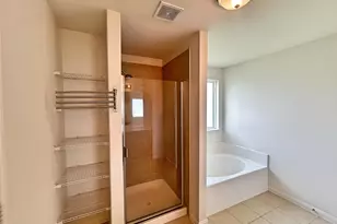 10913 Panther Ct, Houston, TX 77099 - Photo 11