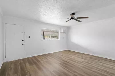 923B Knight Street #A2, Houston, TX 77022 - Photo 3