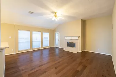 4115 Applerock Drive, Baytown, TX 77521 - Photo 9