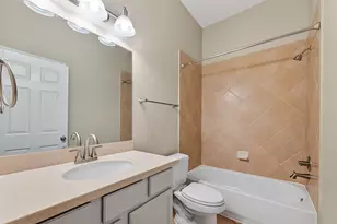 3226 W Trail Dr, Pearland, TX 77584 - Photo 21