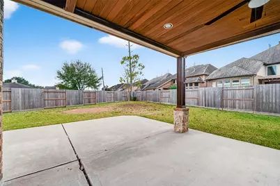 3226 W Trail Drive, Pearland, TX 77584 - Photo 23