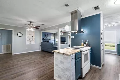 110 Woods Lane, Coldspring, TX 77331 - Photo 7