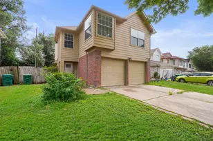 7620 Goudin Dr, Houston, TX 77489 - Photo 1