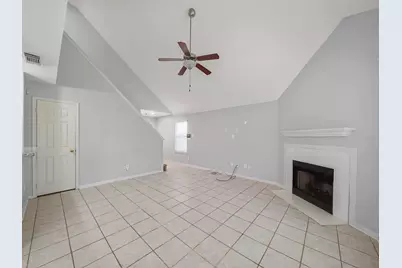 7620 Goudin Drive, Houston, TX 77489 - Photo 7