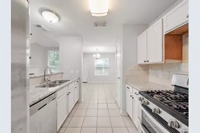 7620 Goudin Drive, Houston, TX 77489 - Photo 7