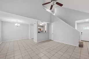 7620 Goudin Dr, Houston, TX 77489 - Photo 3