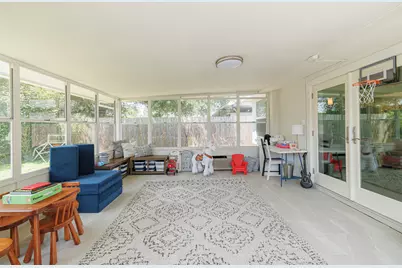 14127 Woodthorpe Lane, Houston, TX 77079 - Photo 23