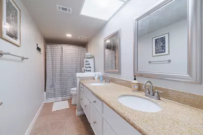 14127 Woodthorpe Lane, Houston, TX 77079 - Photo 17