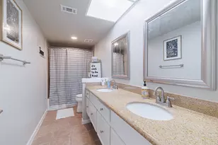 14127 Woodthorpe Ln, Houston, TX 77079 - Photo 17