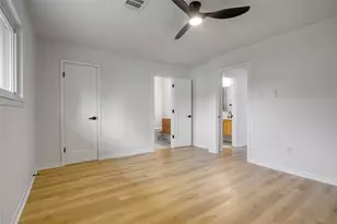 5802 Chrystell Ln, Houston, TX 77092 - Photo 13