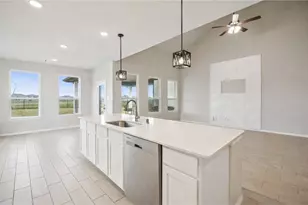 8103 Red Shiner Wy, Fulshear, TX 77441 - Photo 9