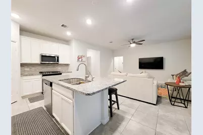 6523 Fiddlewood Thicket Lane, Katy, TX 77449 - Photo 11