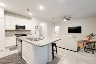 6523 Fiddlewood Thicket Ln, Katy, TX 77449 - Photo 11