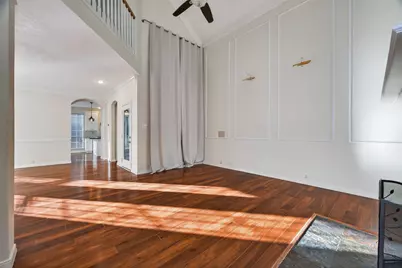 12912 Kingsbridge Lane, Houston, TX 77077 - Photo 9