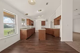 831 Easy St, La Porte, TX 77571 - Photo 19