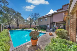 248 Bryn Mawr Cir, Hunters Creek Village, TX 77024 - Photo 33
