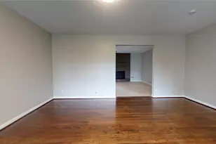 941 W 17th St, Houston, TX 77008 - Photo 11