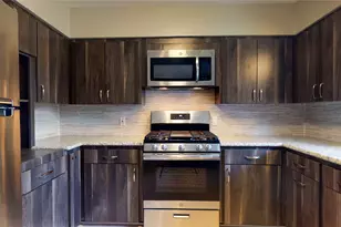 941 W 17th St, Houston, TX 77008 - Photo 23