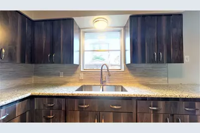 941 W 17th Street, Houston, TX 77008 - Photo 21