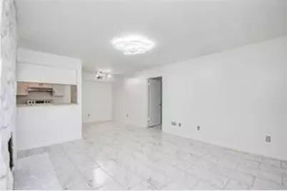 17331 Red Oak Drive #45, Houston, TX 77090 - Photo 5