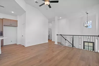 5230 Sage Hills Drive, Iowa Colony, TX 77578 - Photo 17