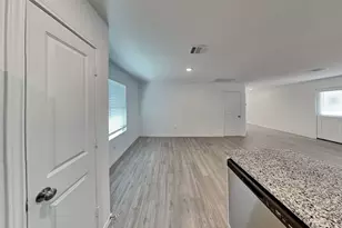 4115 Southton Tarn, San Antonio, TX 78223 - Photo 7