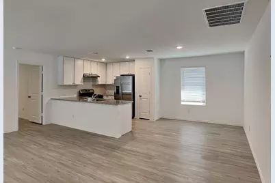 4115 Southton Tarn, San Antonio, TX 78223 - Photo 5