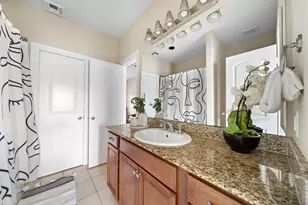 1913 Gillette St, Houston, TX 77006 - Photo 17