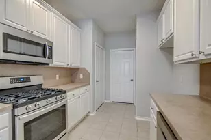 58 S Burberry Park Cir, The Woodlands, TX 77382 - Photo 17