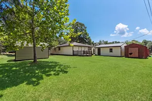 221 Oak Ridge Dr, Onalaska, TX 77360 - Photo 35