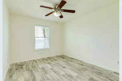 5061 Hauna Lane, Dickinson, TX 77539 - Photo 13