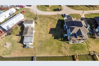 596 Dove Island, Livingston, TX 77351 - Photo 13