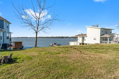 596 Dove Island, Livingston, TX 77351 - Photo 7