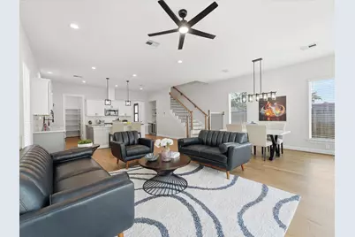 7208 Shadyvilla Lane, Houston, TX 77055 - Photo 9