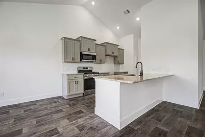 644 Greystone Lane, Angleton, TX 77515 - Photo 13