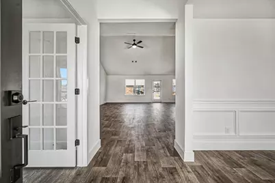 644 Greystone Lane, Angleton, TX 77515 - Photo 5