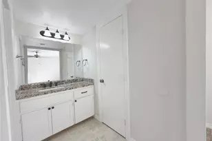 1019 Castolan Dr, Houston, TX 77038 - Photo 25