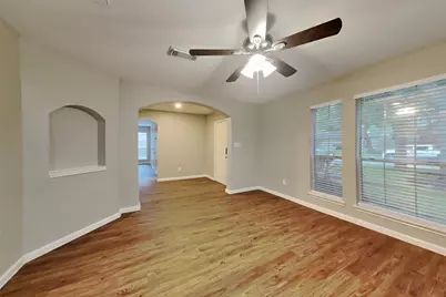 1427 Redwood Village Circle, Spring, TX 77386 - Photo 3