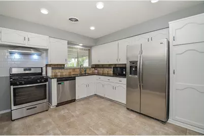 6322 Clemson Street, Houston, TX 77092 - Photo 9