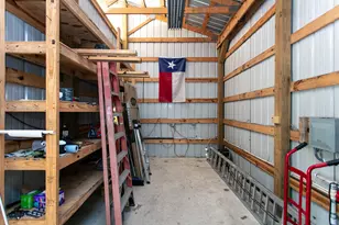 9195 Co Rd 207, Plantersville, TX 77363 - Photo 35