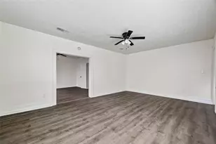1511 Scharpe Street St, Houston, TX 77023 - Photo 19