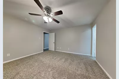 2203 Longleaf Pines Drive, Houston, TX 77339 - Photo 9