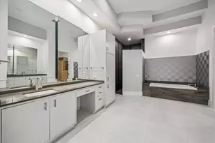 1601 Pine Chase Dr, Houston, TX 77055 - Photo 17