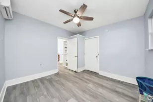 1805 39th St, Galveston, TX 77550 - Photo 27