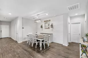 7906 Tamarind Ln, Baytown, TX 77521 - Photo 19